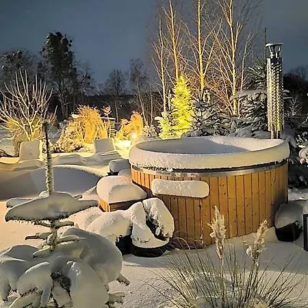 Gizycko-zywki, Masuria Village, Caloroczne Z Widokiem Na Jezioro Отель